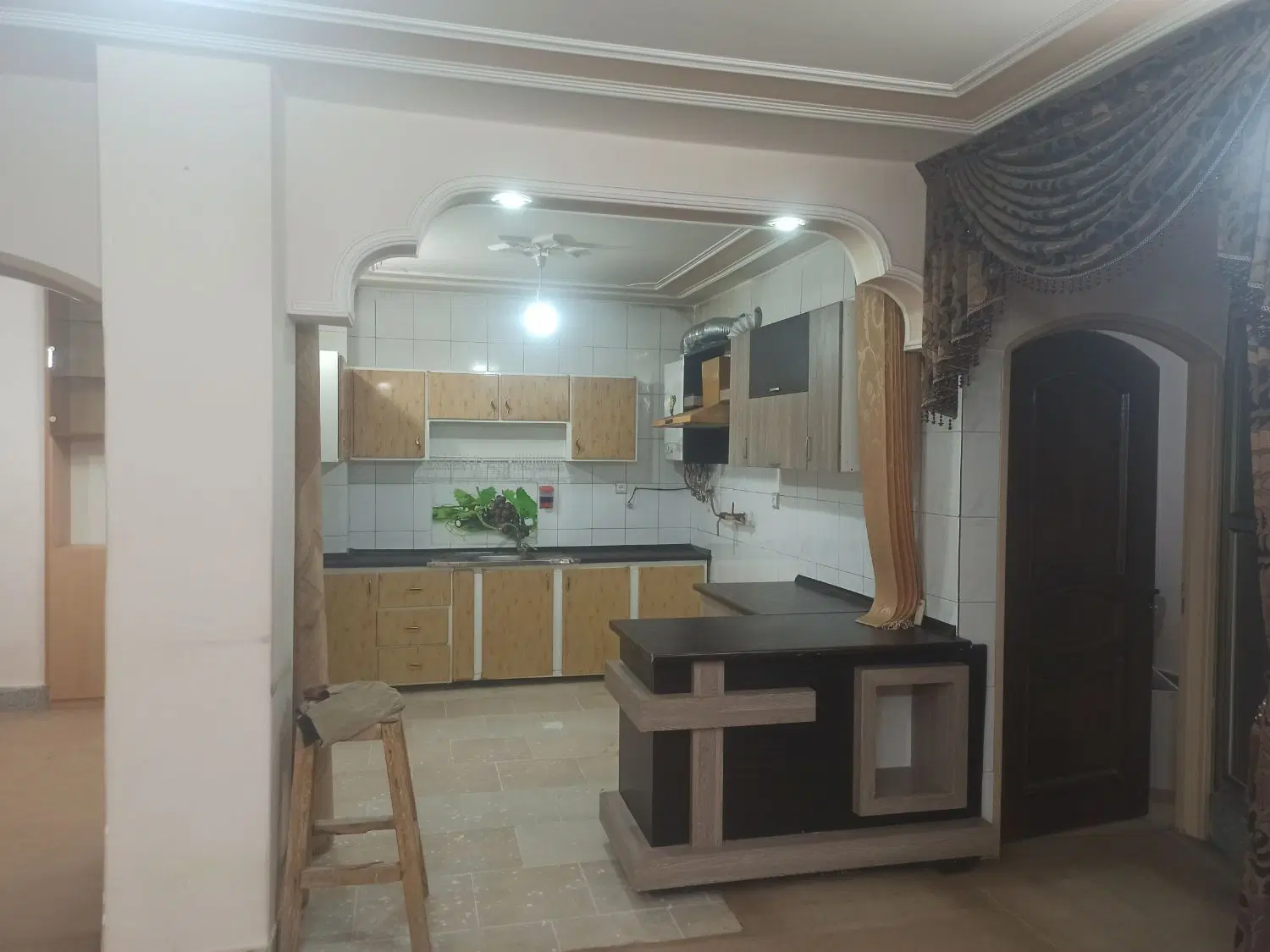 آپارتمان دو خوابه جنوبی مرکز شهر