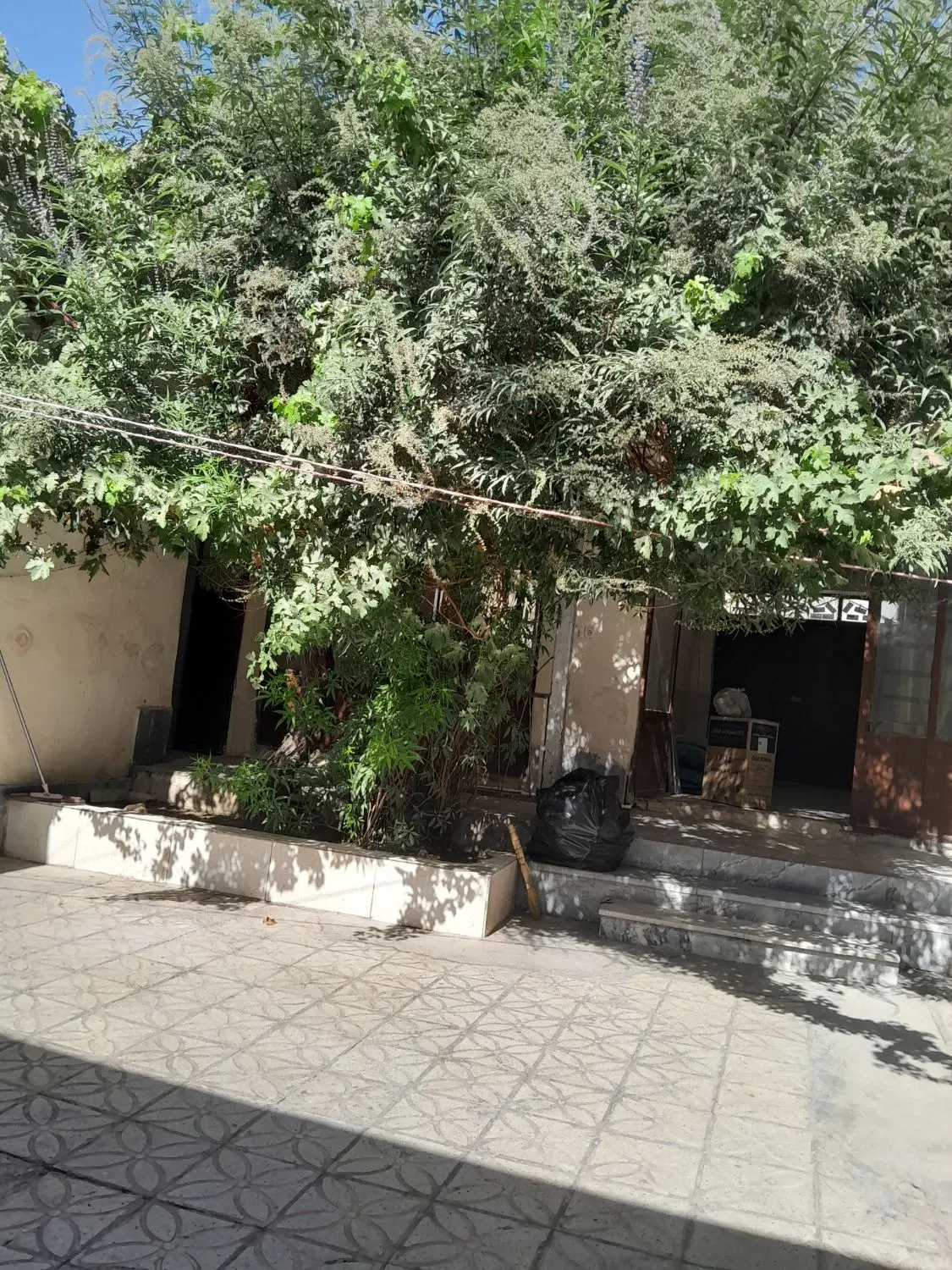 خانه ویلایی کلنگی