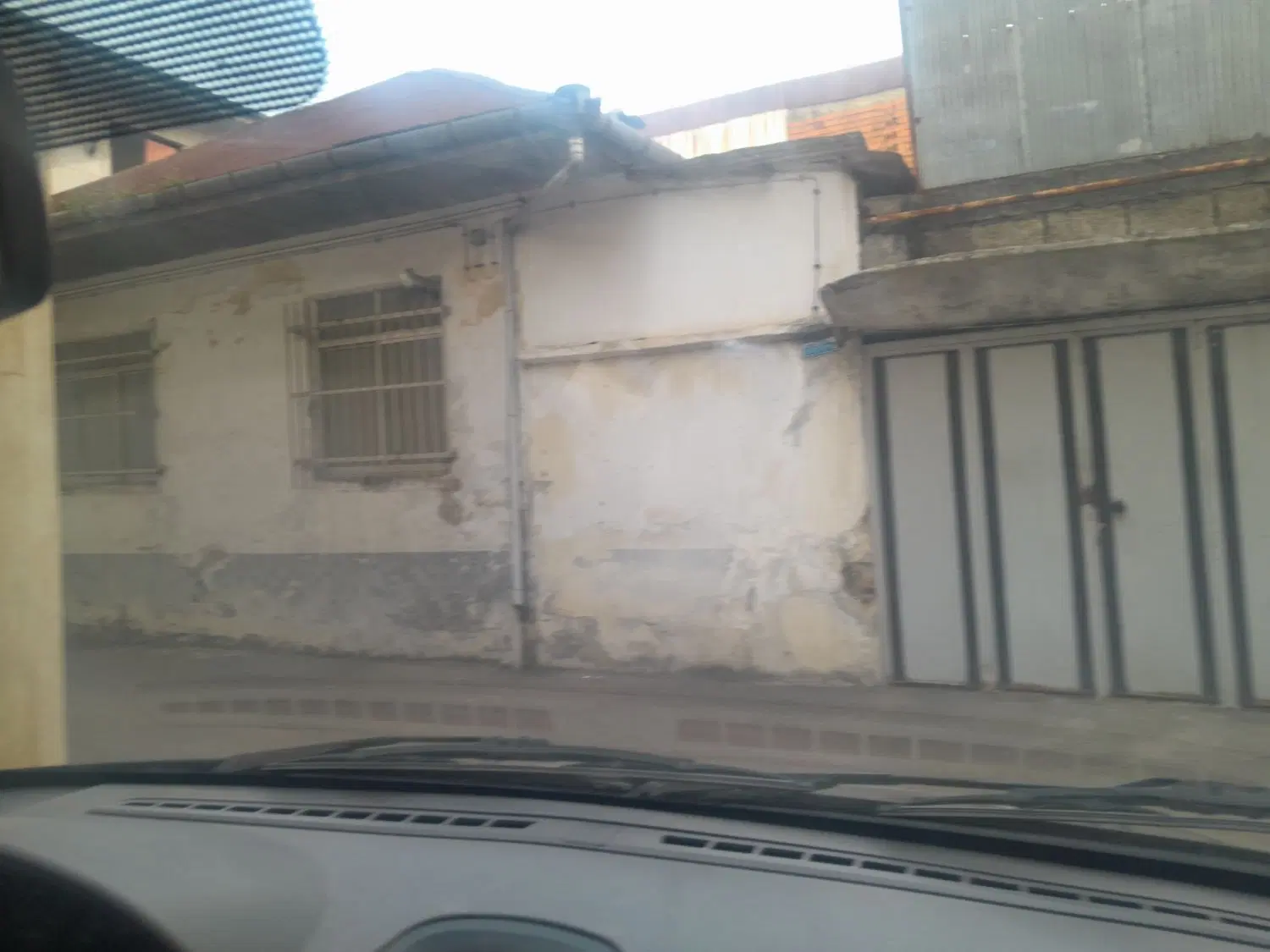 فروش ومشارکت در ساخت ویلایی  ۲۰۰متر