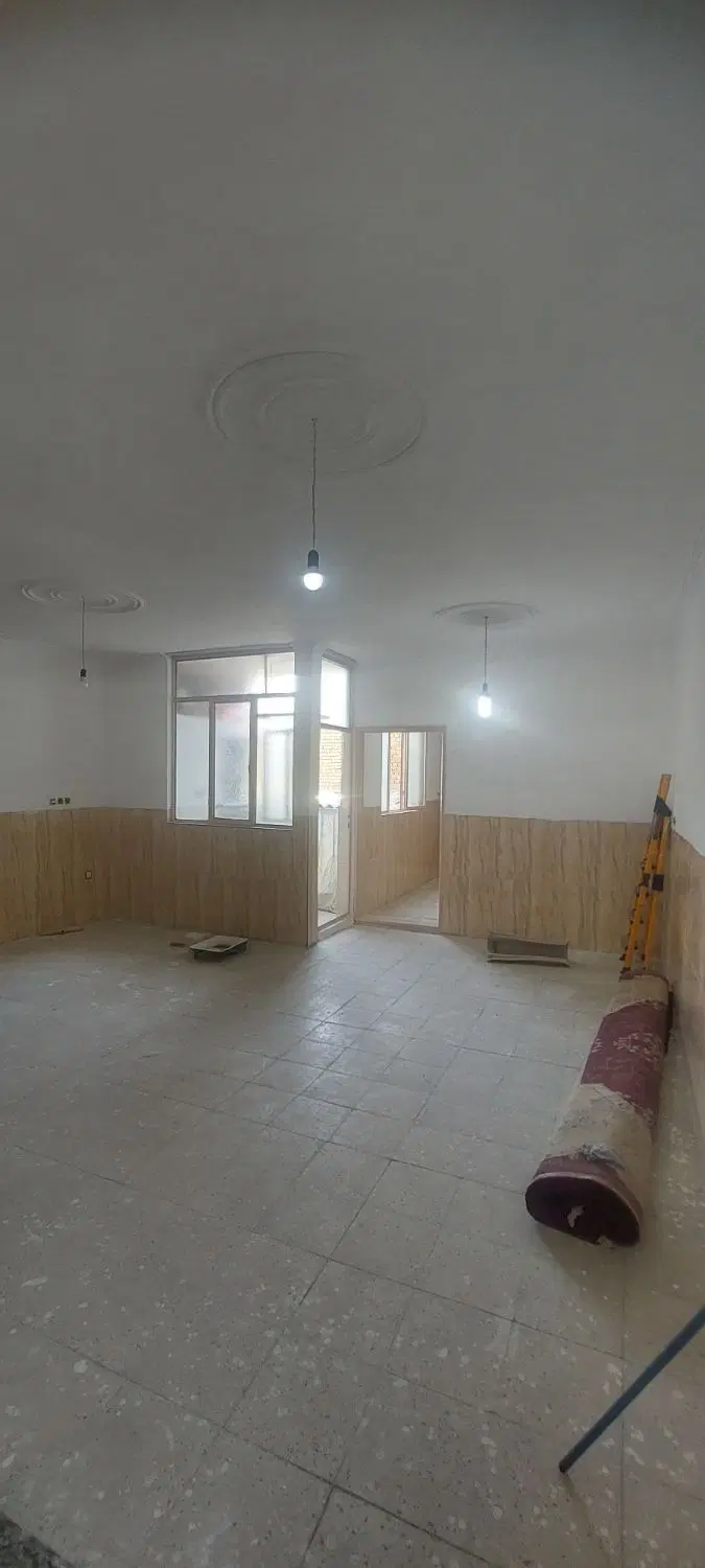 رهن و اجاره واحد ۷۰ متری گلشهر
