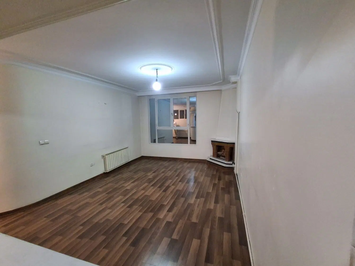 واحد 77 متری روبه نما
