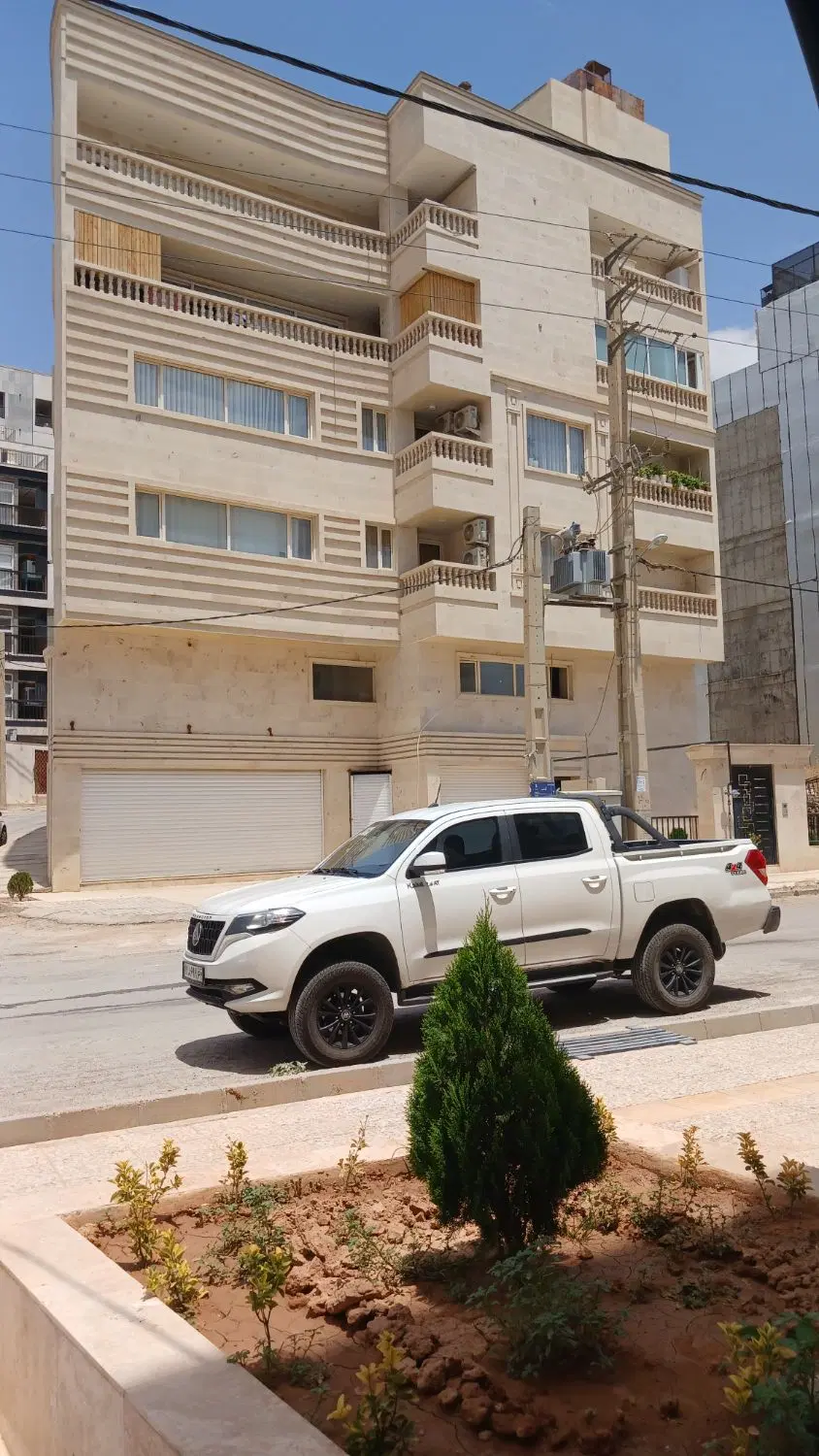 ۲ خوابه لوکس شهرک بهشتی گلدان حافظ