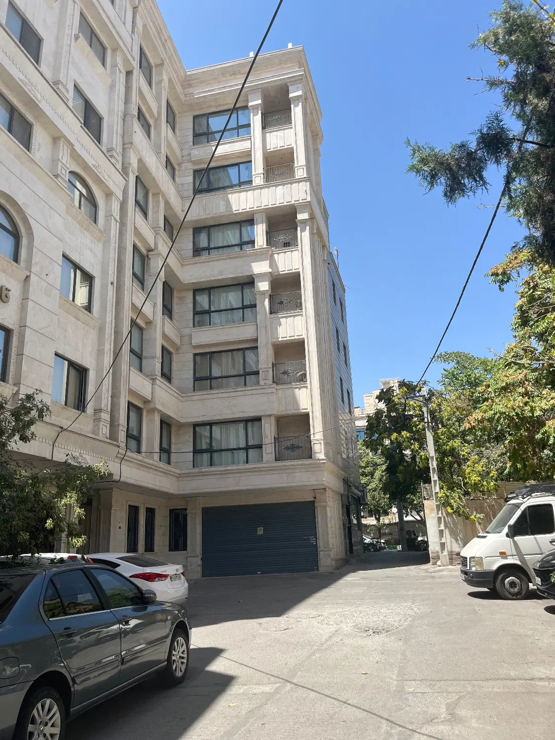 اپارتمان کوثر ۲۰ پلاک 7