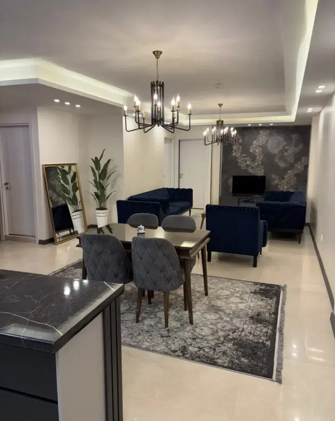 اجاره روزانه آپارتمان لوکس _فوق تمیز _ دسترسی عالی