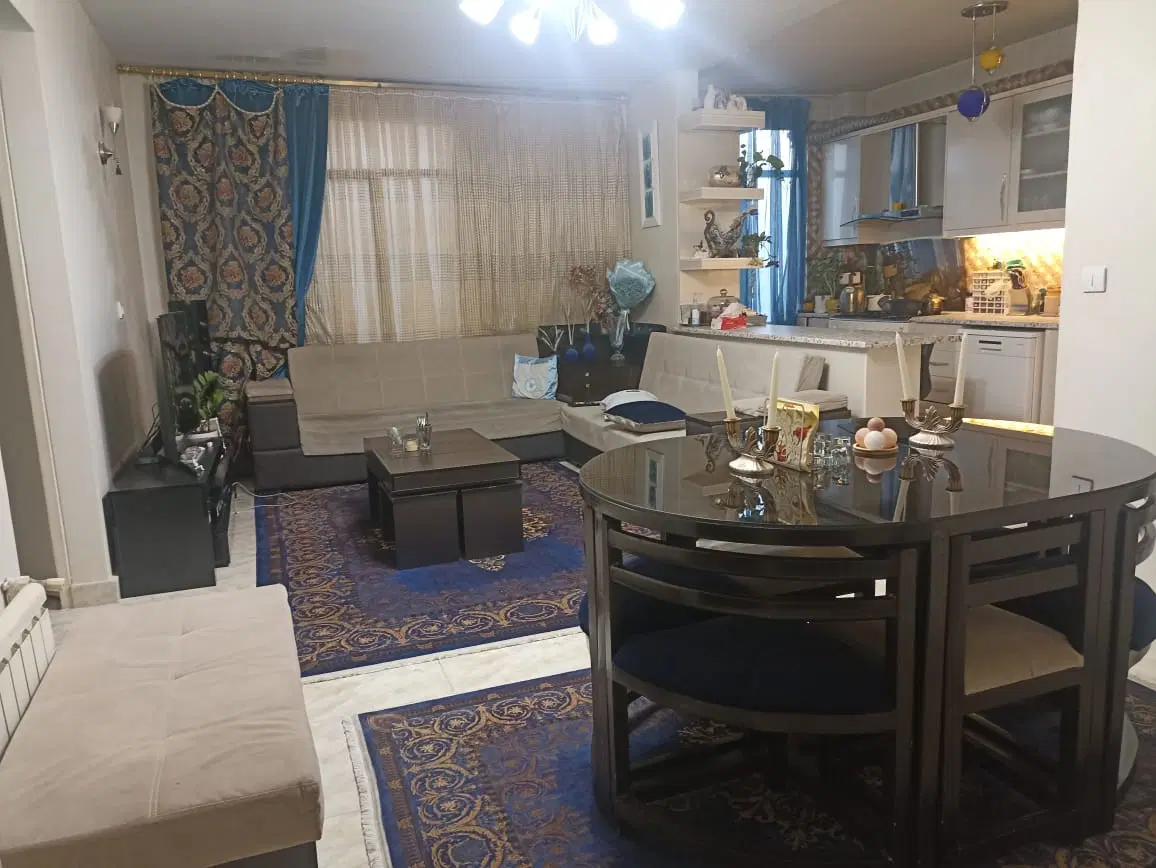 واحد ۷۰ متری خوش نقشه