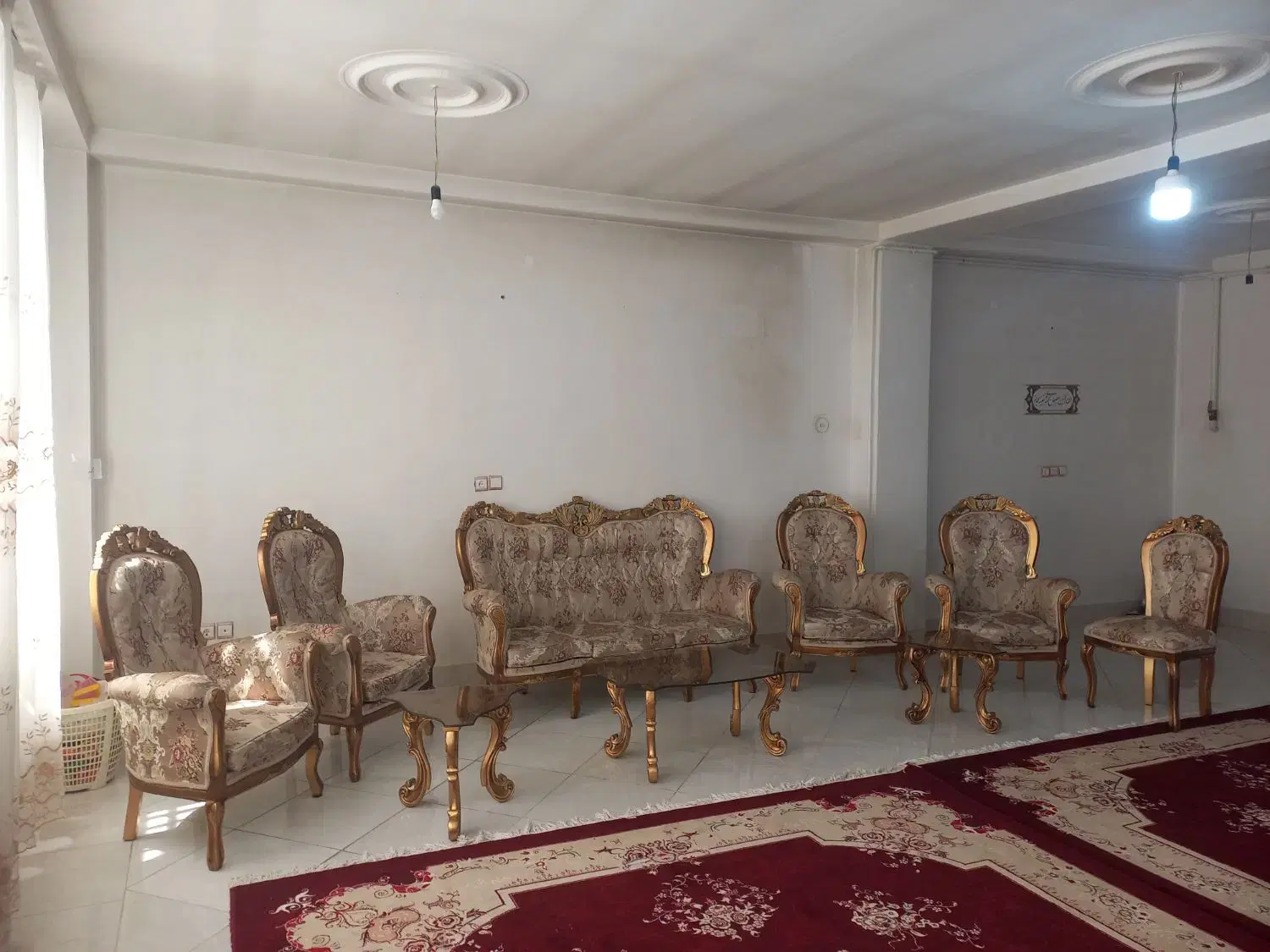 سویت سوییت دو خوابه پارکینگ  برای ۳ خودرو