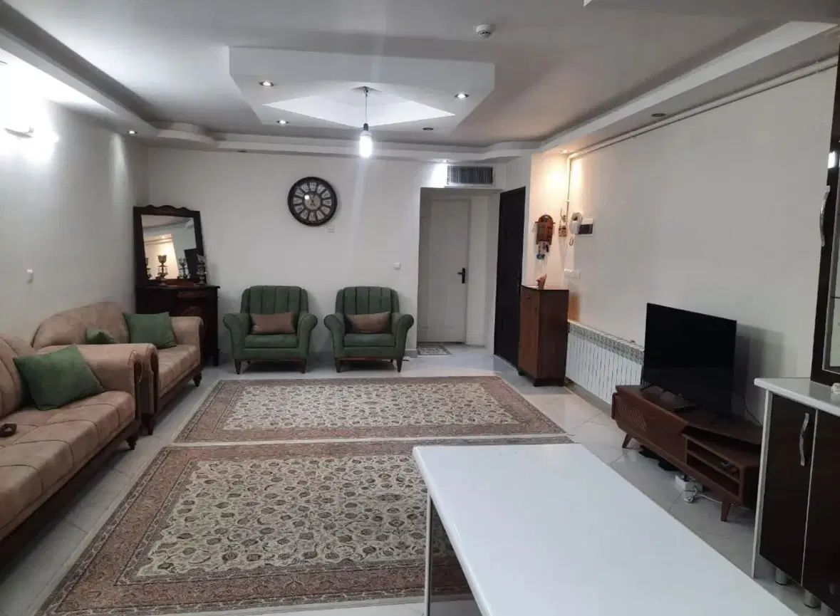 آپارتمانی در خیابان ابوذر
