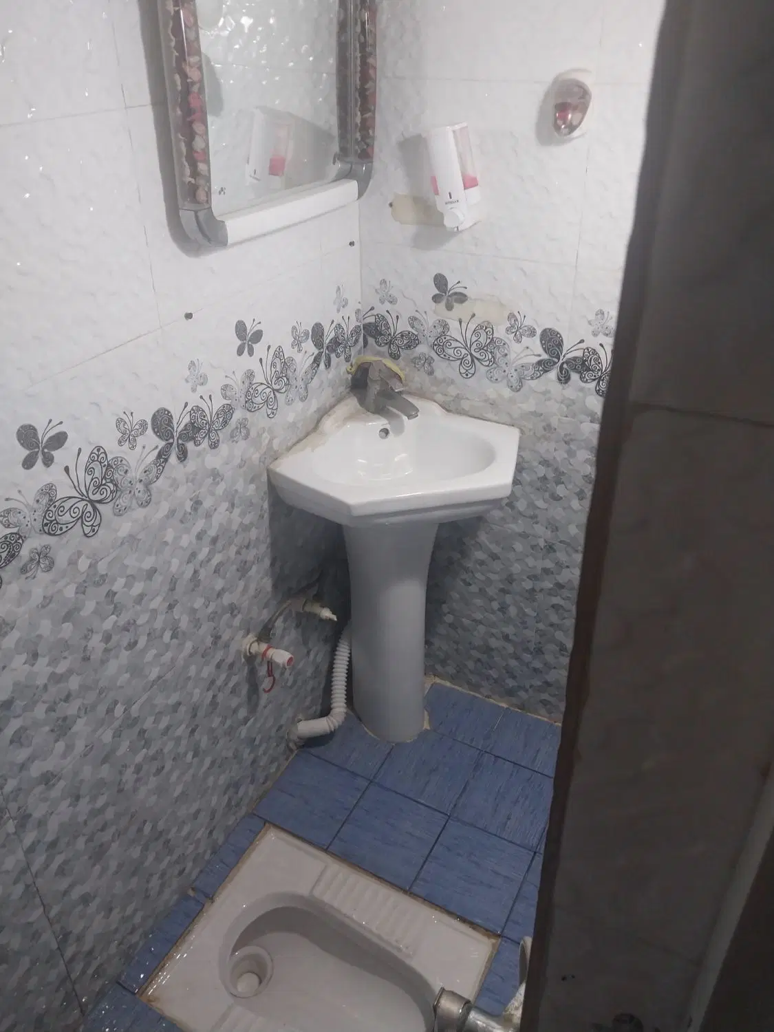 ۹۰ متر خانه همکف