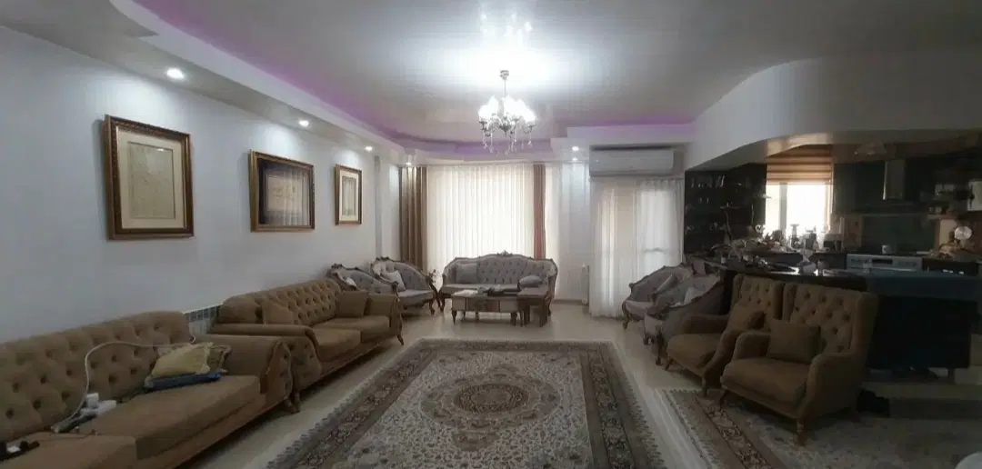 فروش یک واحد مسکونی در خیابان بابل