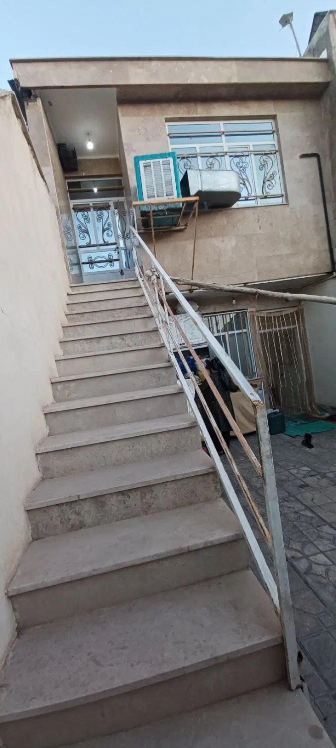 مستاجری