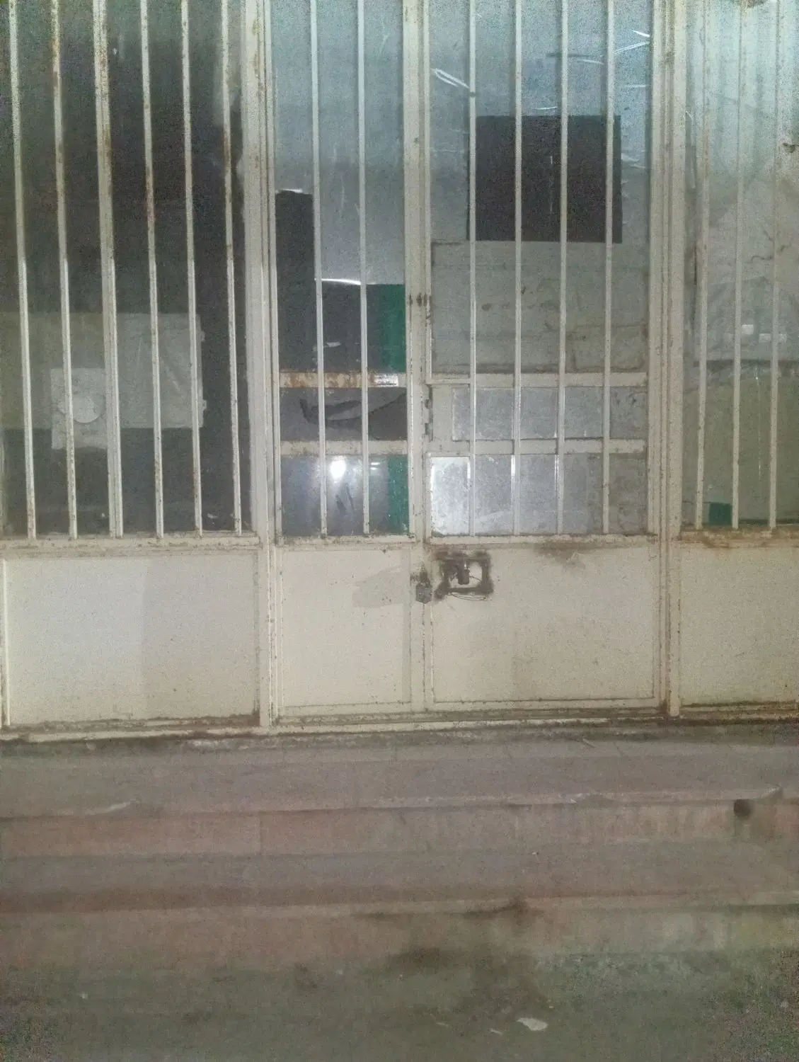 اجاره مغازه  گلشهر خ نامجو ۱۱
