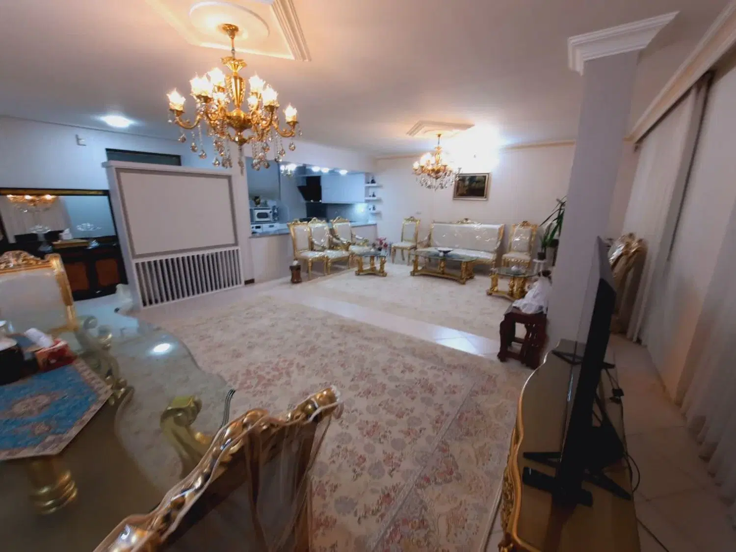 آپارتمان مسکونی ۱۲۵ متر در سناباد