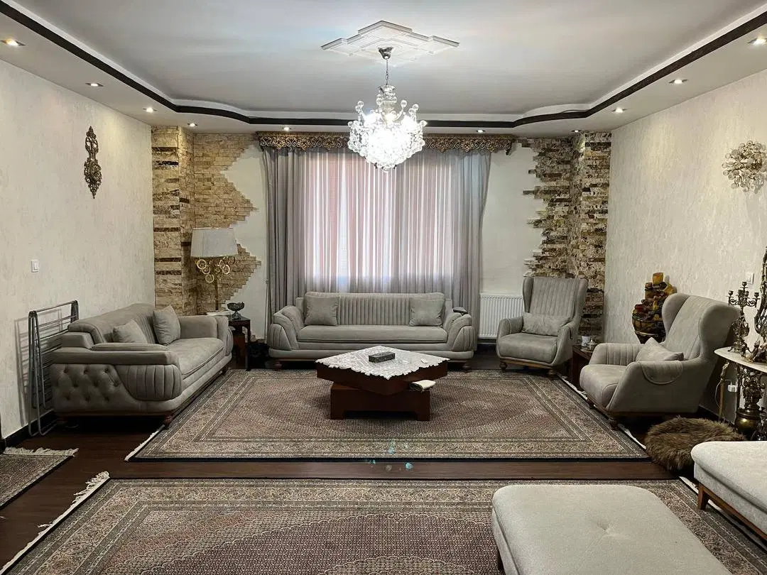 مهرشهر بلوار ارم میلادنوین یک ۹۸متری خوش نقشه