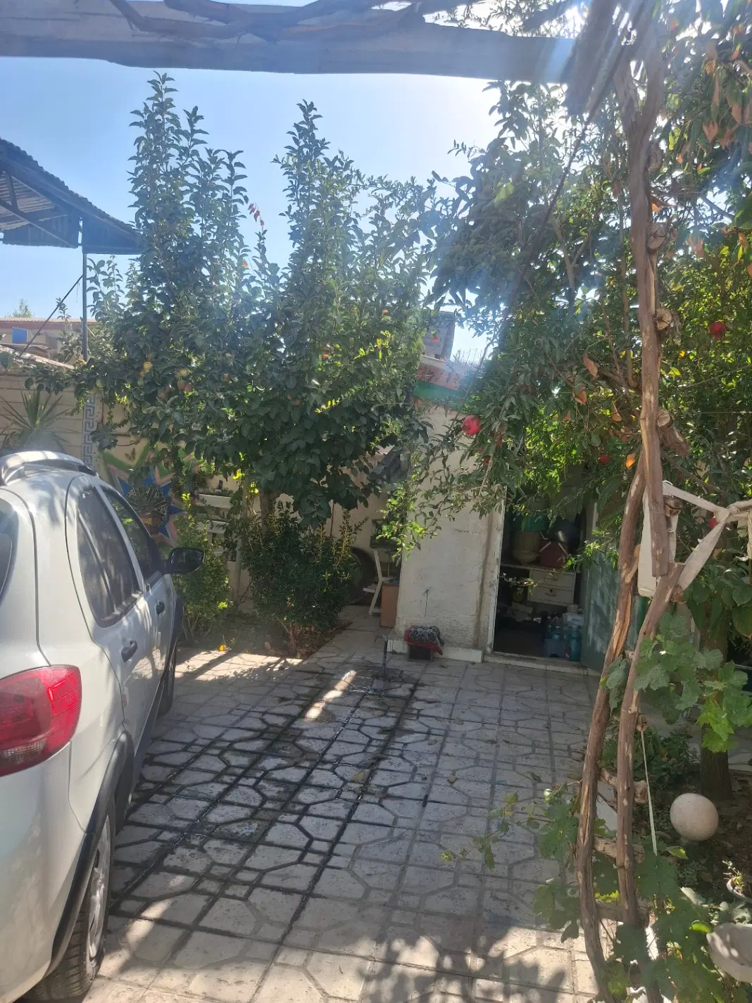 اجاره خانه ویلایی ۴ باغ