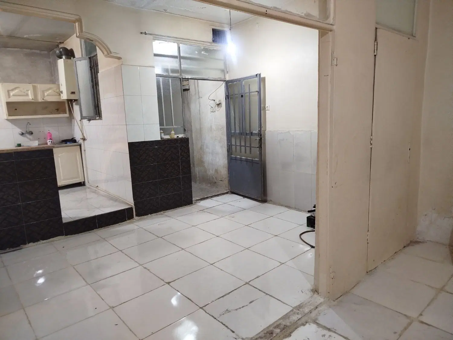 اجاره خانه برای انباری