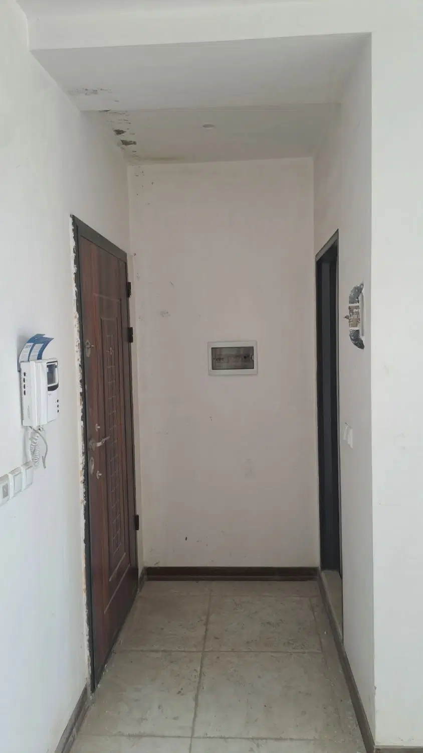 84متری