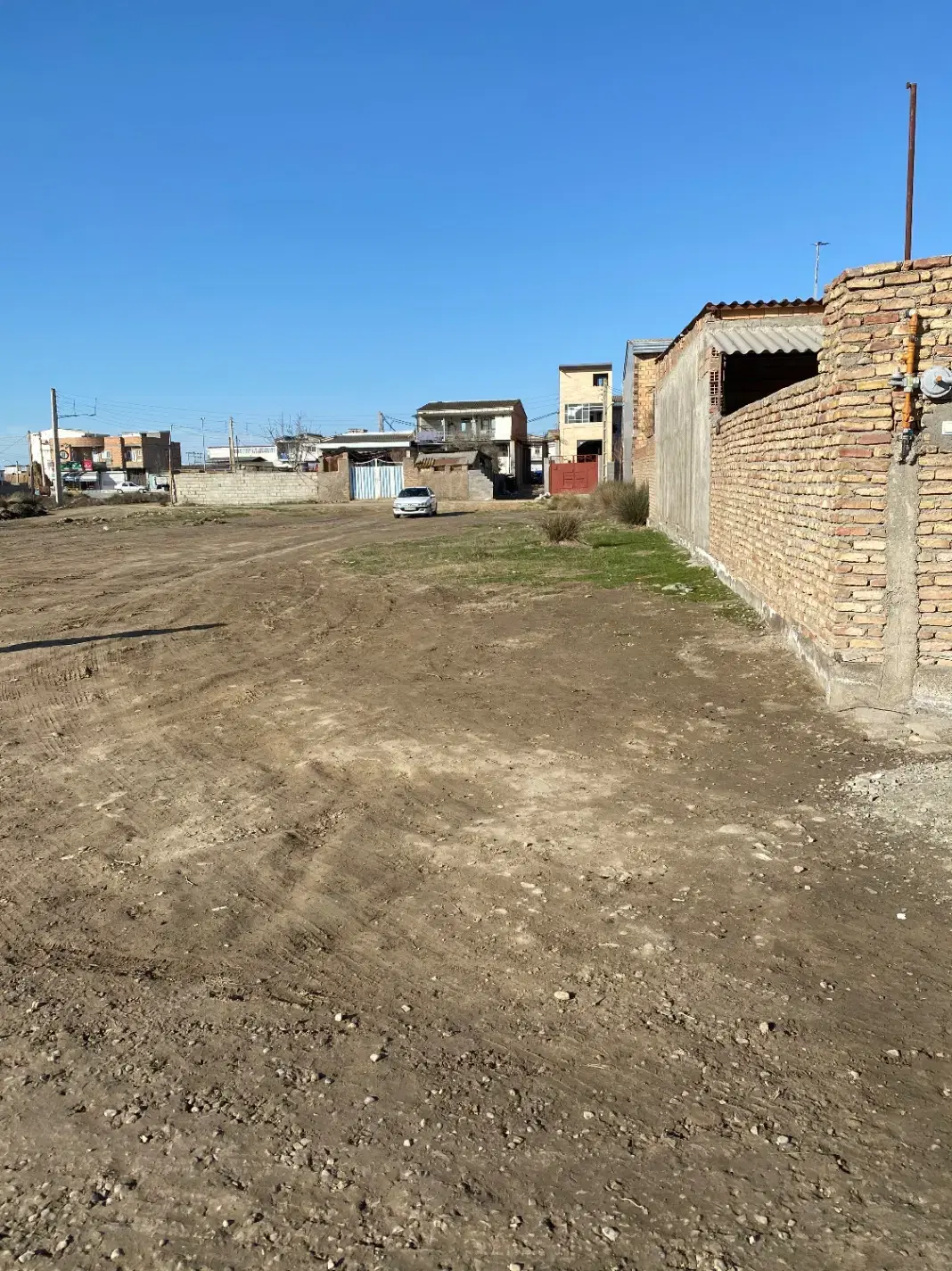زمین در شهرک ریاب
