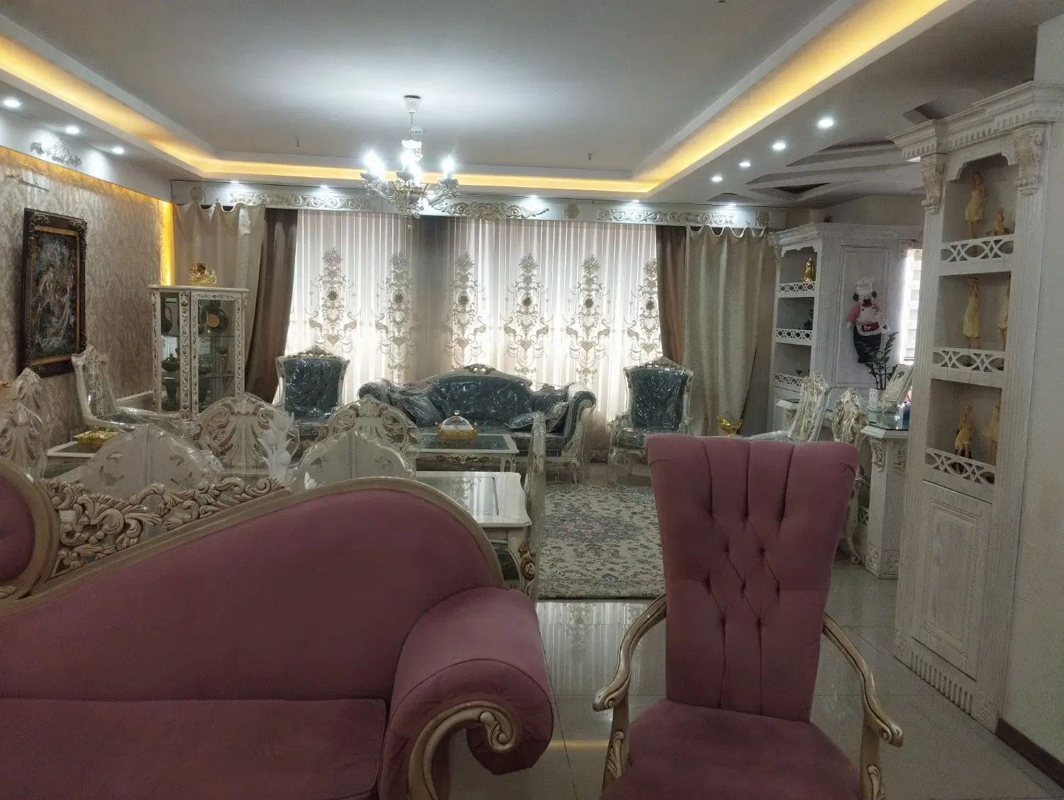 155 متری طبقه پنجم رهن کامل