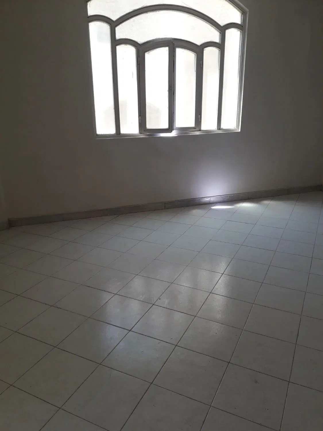 آپارتمان 3طبقه تکواحدی  فروش تکی و یکجا