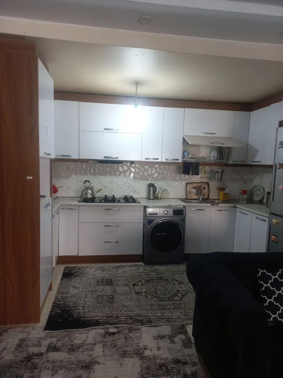 اجاره آپارتمان_شهرک ابریشم_با پارکینگ انباری