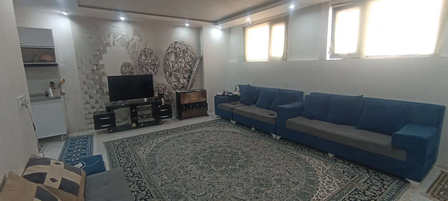 فروش فوری ۵۷ متری در کوی امیر