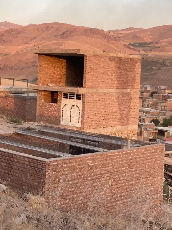 فروش خانه نیمه کاره