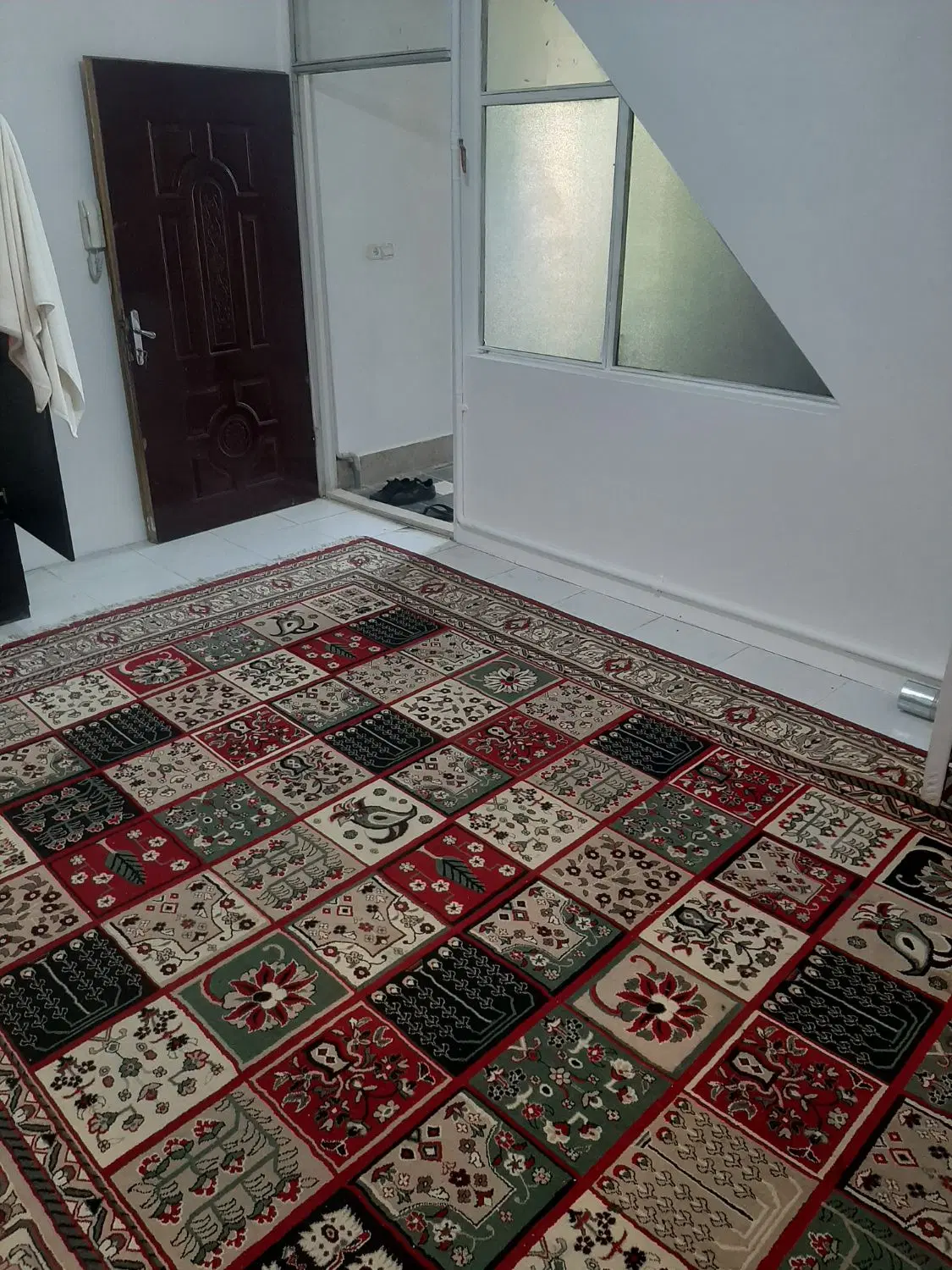 دربستی۳۰متر..۲ طبقه ۱۵ متری..خ رجایی سازمان گوشت