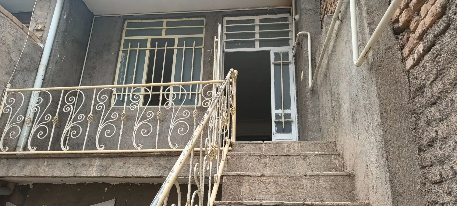 خانه دوطبقه احمدآباد۱۶