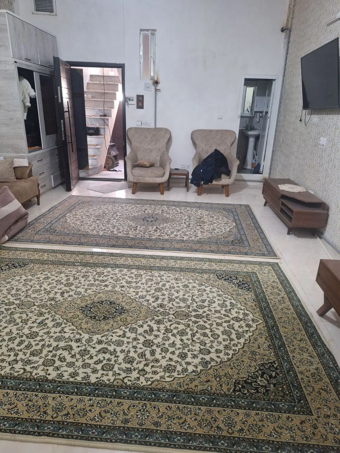 ملک ۱۸۰متری دوطبقه و نیم