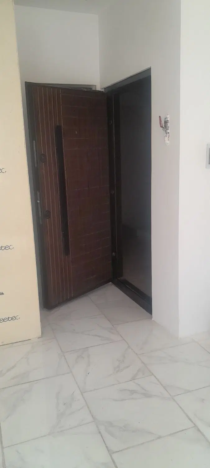 آپارتمان خ شقایق شرقی ۷۵ متر دو خوابه