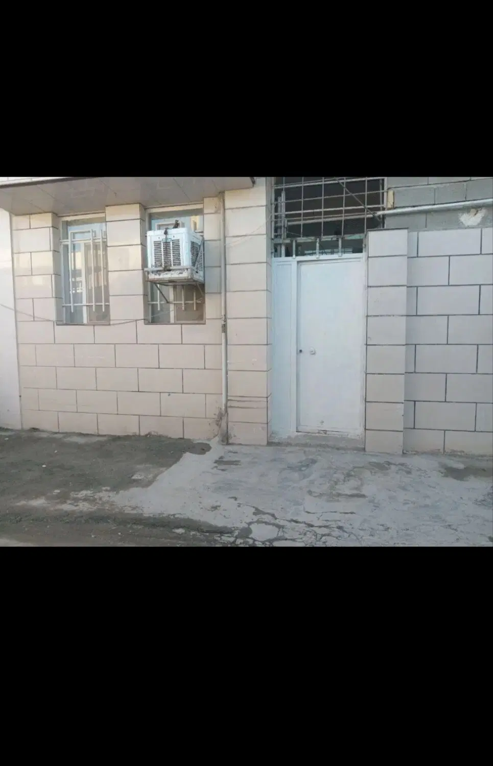 خانه کیهانشهر  انتهای خیابان برق