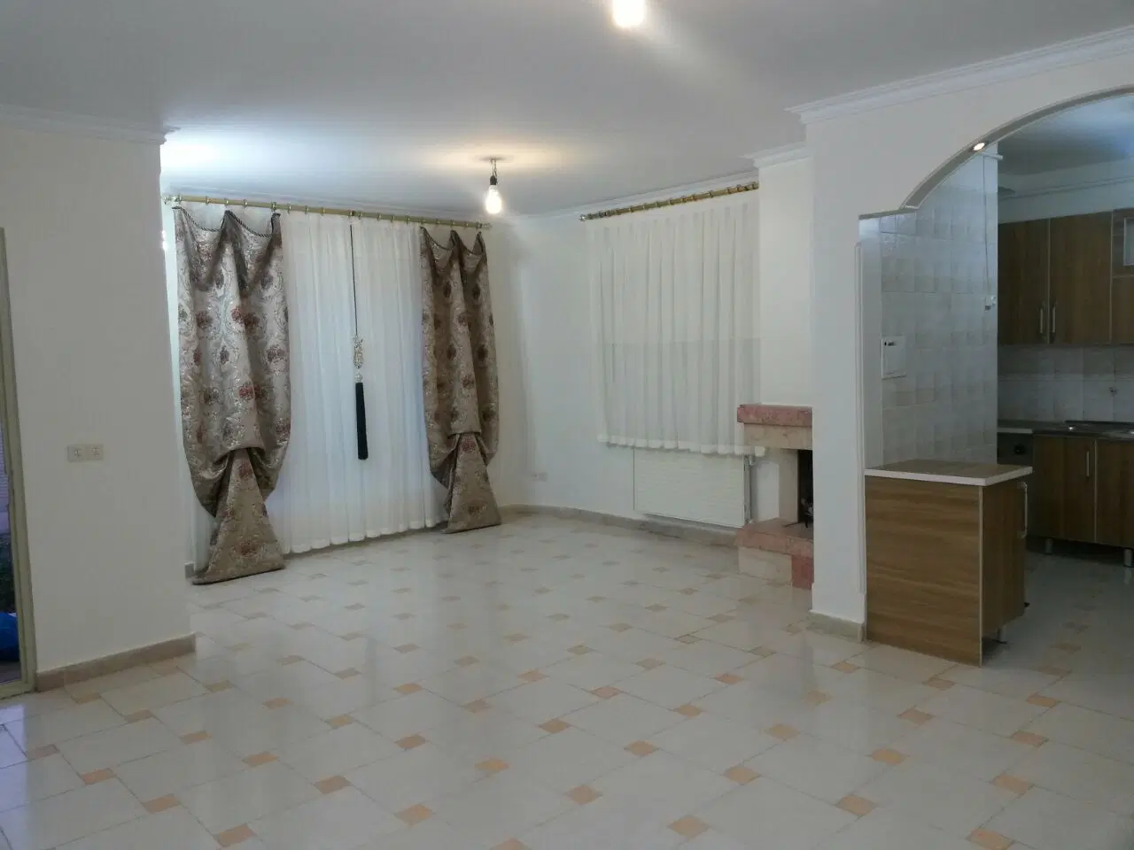 ویلایی ۱۸۰ متری
