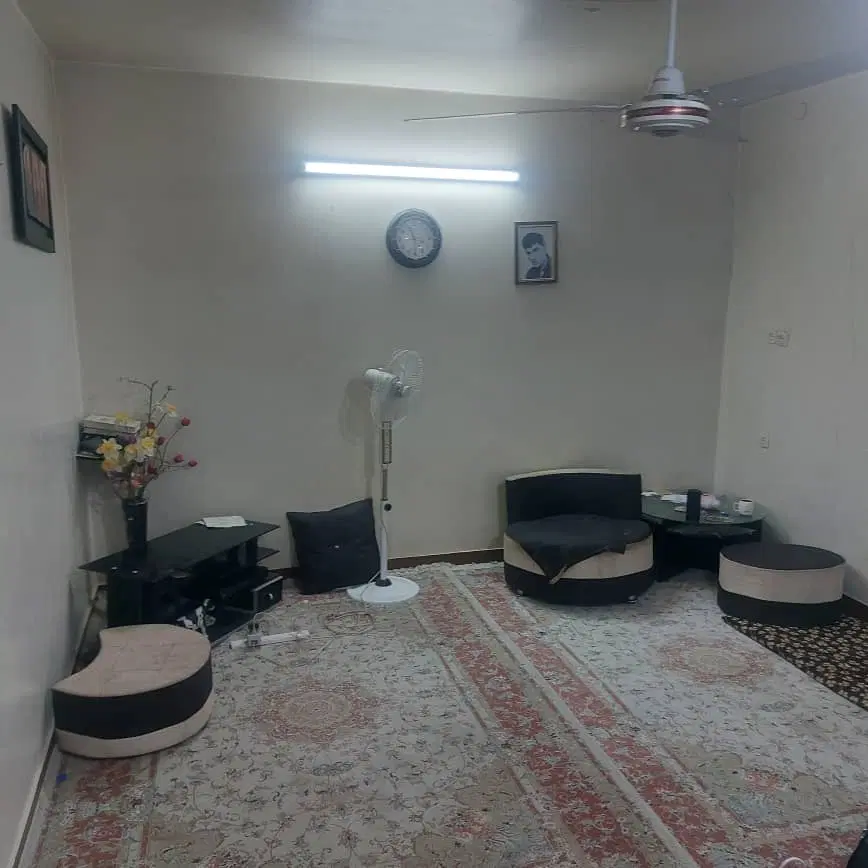 رهن طبقه اول ۱۲۰متری سه خواب