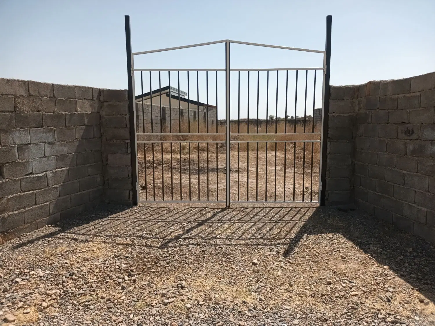 حصار باغی ۵۰۰ متر در صوفیان