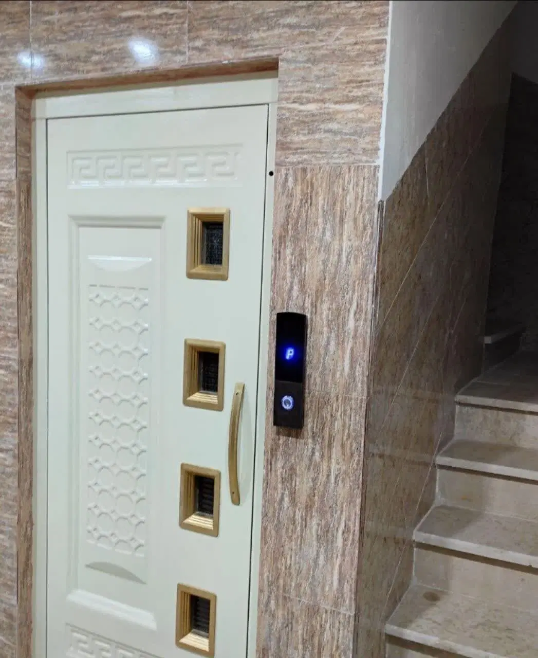 مسکن مهر خام 80متری پارکینگدار مهستان