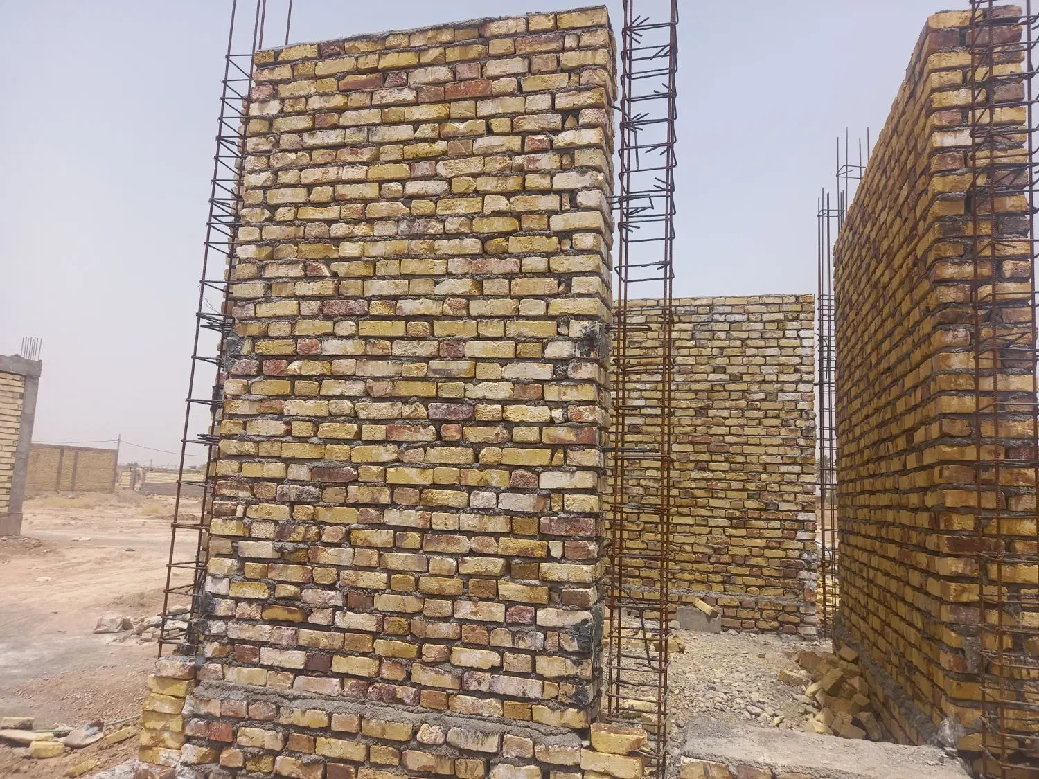 خونه نیمه ساز