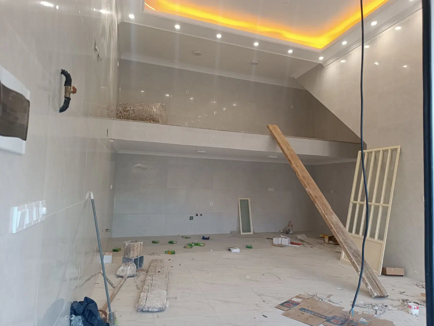 مغازه اجاره‌ای