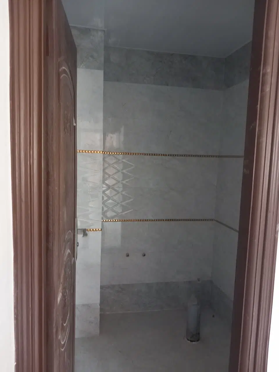 آپارتمان در شهرک بهزاد فارابی