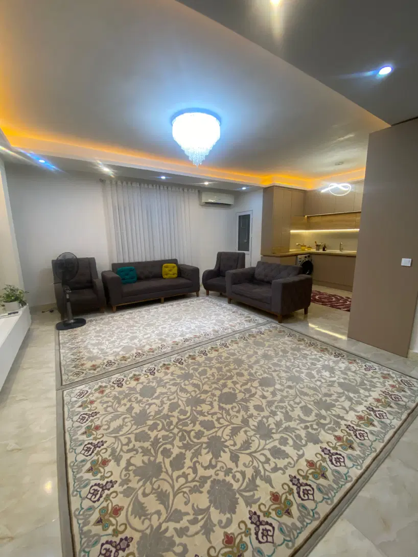 خونه ۹۰متری دو خواب یا کلوزت مخفی کوی حسینی