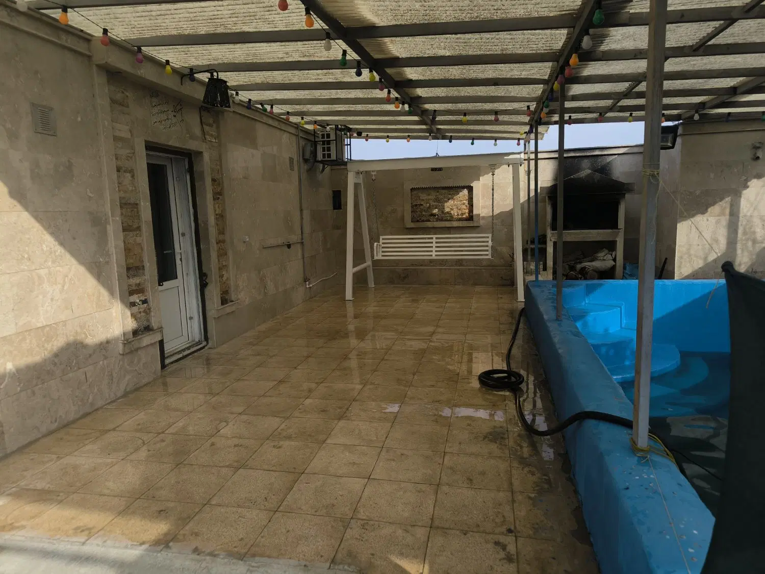 باغچه لوکس فول امکانات