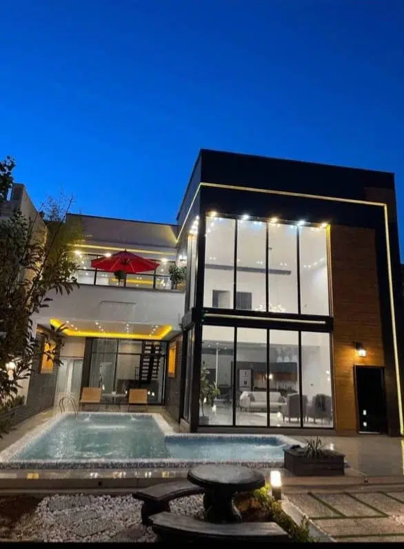 باغ ویلا عمارت استخر