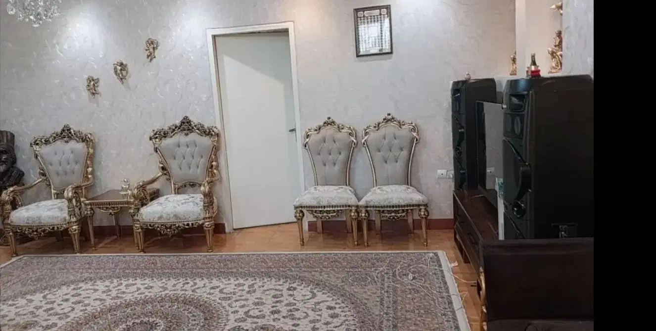۸۰ متر آپارتمان خوش نقشه فول امکانات شهرک ناز