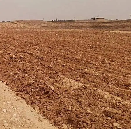 زمین لب جاده زابل به زاهدان