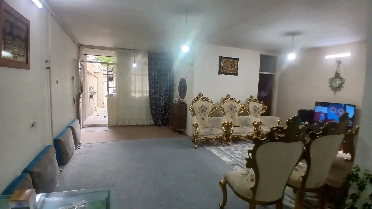 خانه ویلایی دلباز ۱۳۰متری