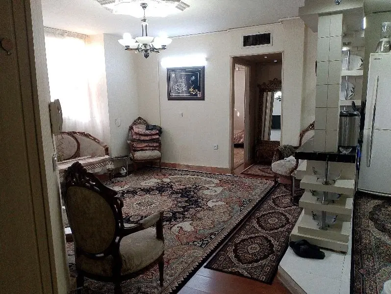 آپارتمان ۷۵ متری شیک و تمیز
