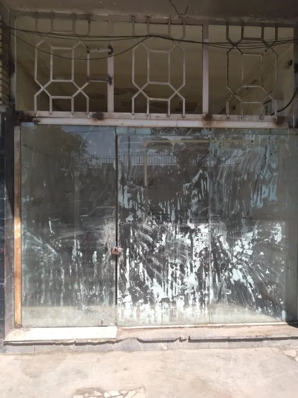 مغازه اجاره‌ای حدودسی متر میرزااقاخان شمالی