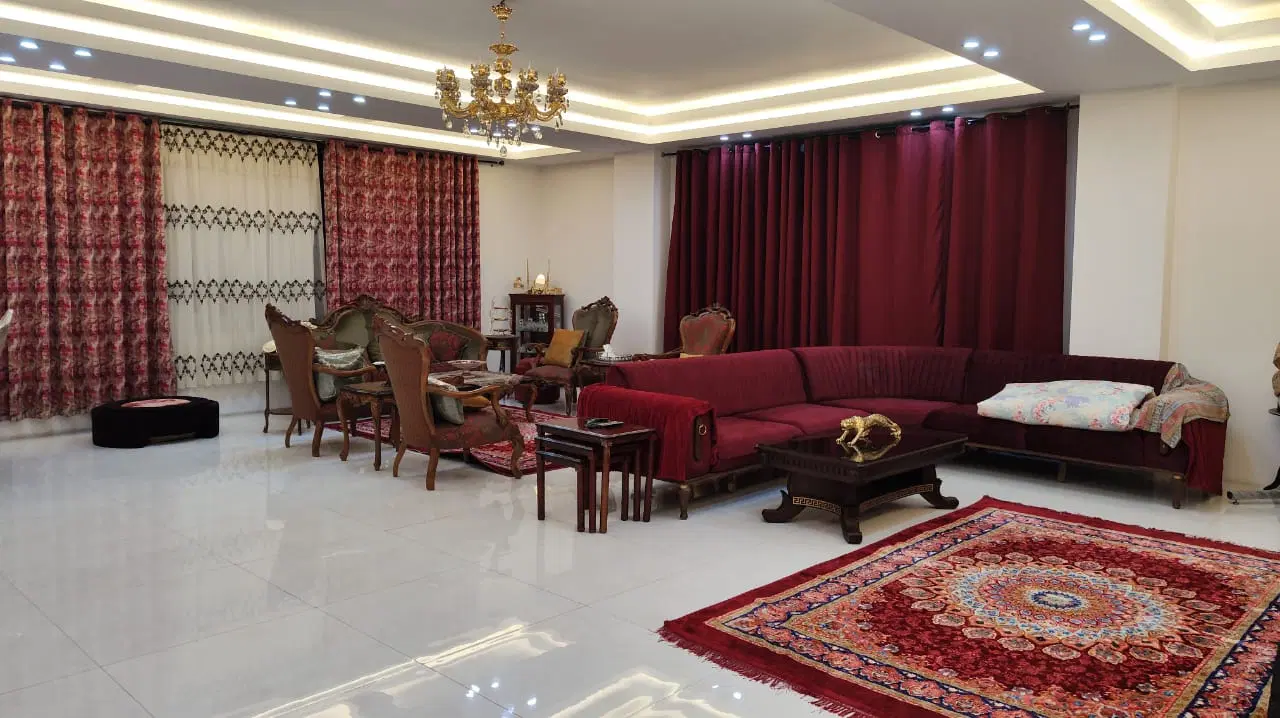 ۶۷متر مرکز شهر سند دار