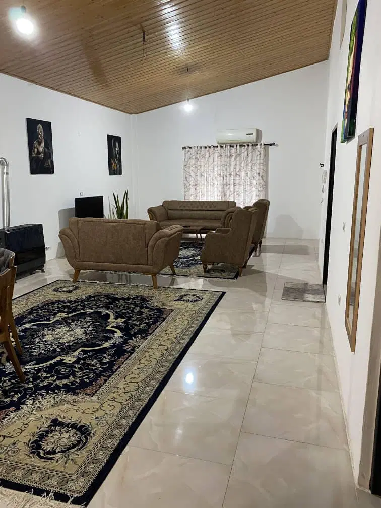 اجاره واحد 85متری