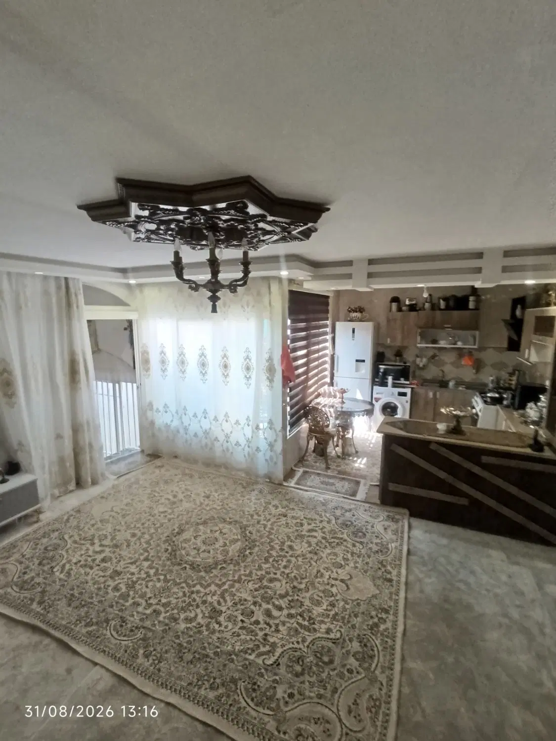 منزل 64 متری