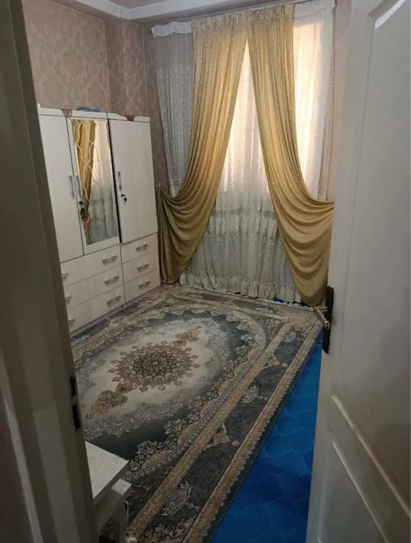 ۶۳ متری _ پارکینگ دار